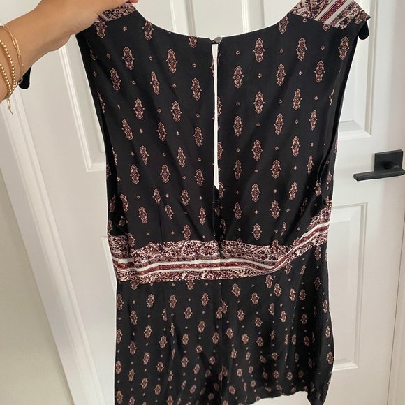 cute romper - Picture 3 of 3